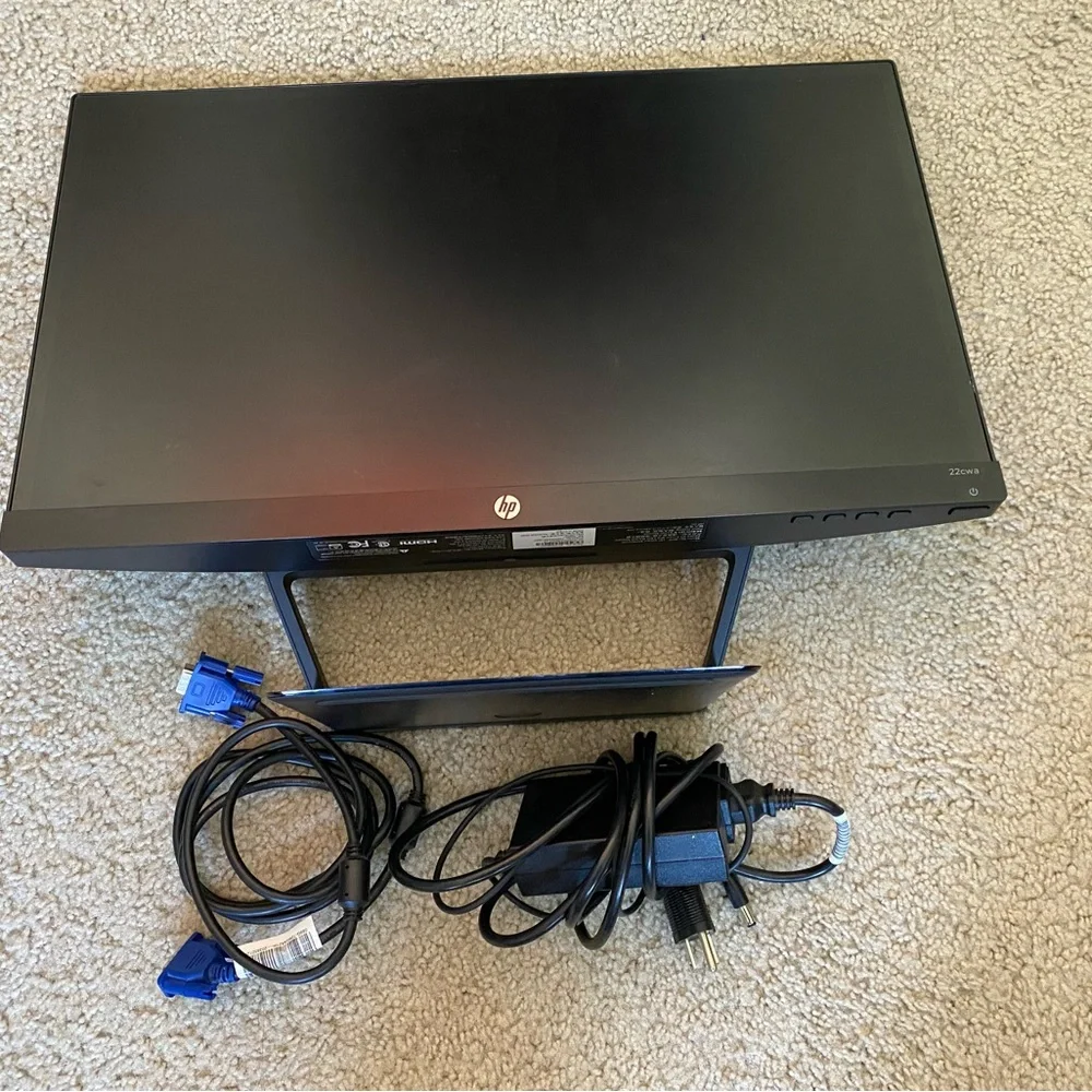 Hewlett-Packard HP 22 Inch PC Computer LED Monitor HPCW22A